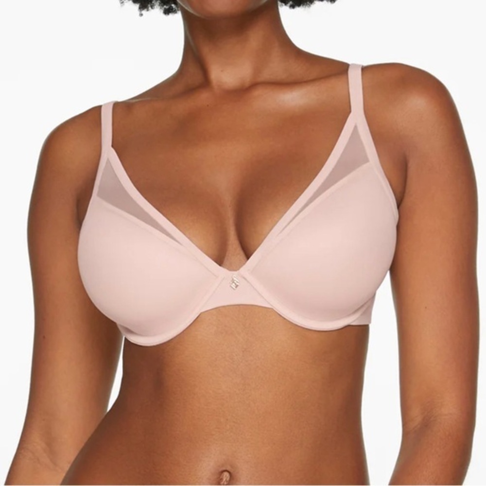 Elegant Pink Underwire Bra